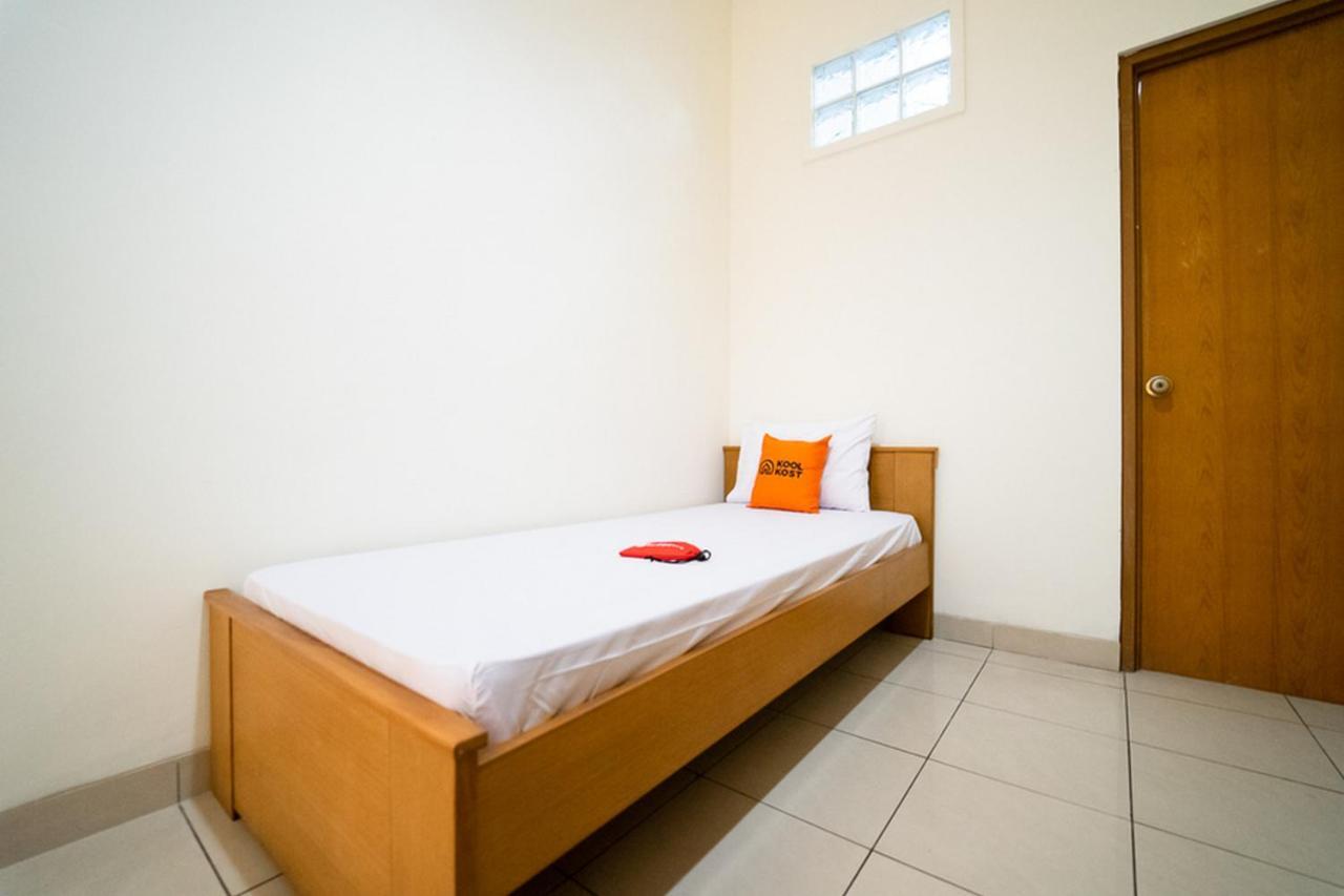 Koolkost Near Padjadjaran University - Minimum Stay 6 Nights Bandung Exterior foto
