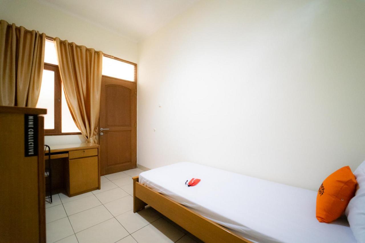 Koolkost Near Padjadjaran University - Minimum Stay 6 Nights Bandung Exterior foto